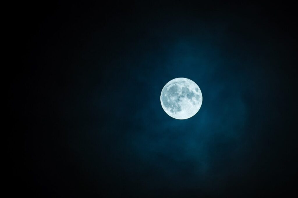 In arrivo la Luna Piena: guarda perchè sarà un’eccezione In arrivo la Luna Piena: guarda perchè sarà un’eccezione