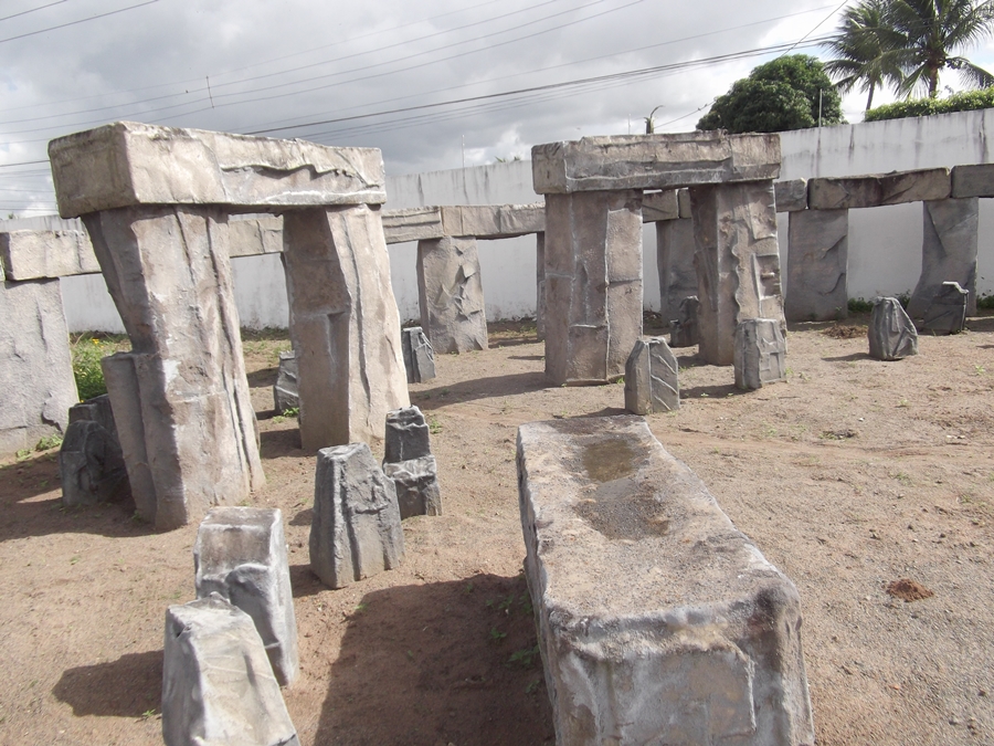 Stonehenge, finalmente svelato il mistero di una delle pietre Stonehenge, finalmente svelato il mistero di una delle pietre