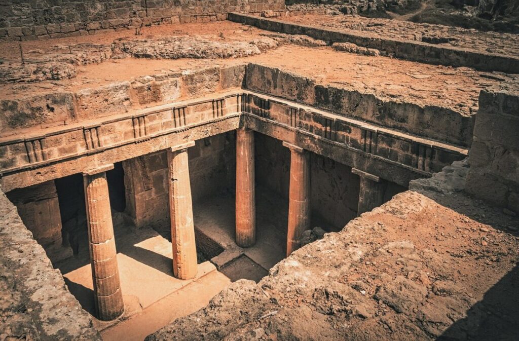Il Miracolo del Fungo di Tutankhamon: Da Minaccia Mortale a Promessa per la Lotta al Cancro