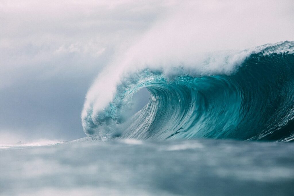 Tsunami: la formula per calcolare l’altezza delle onde Tsunami: la formula per calcolare l’altezza delle onde