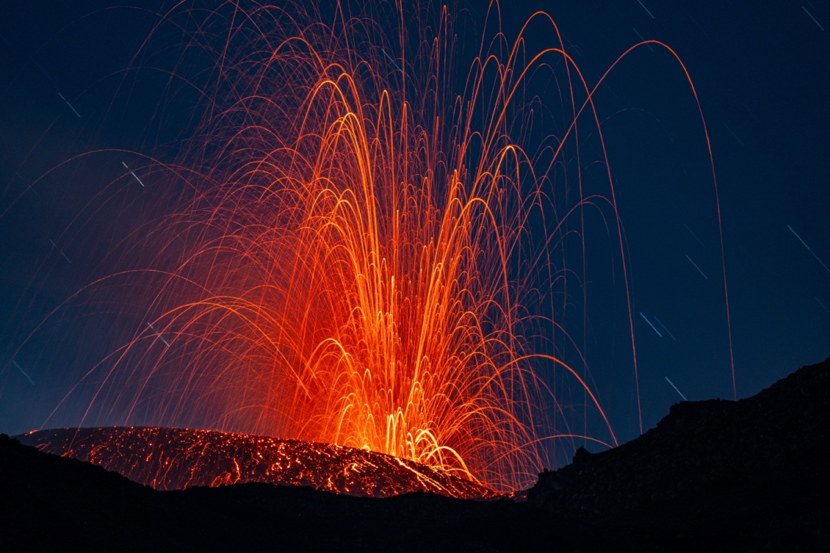 Indagare le viscere dell’Etna: così si possono prevedere le eruzioni