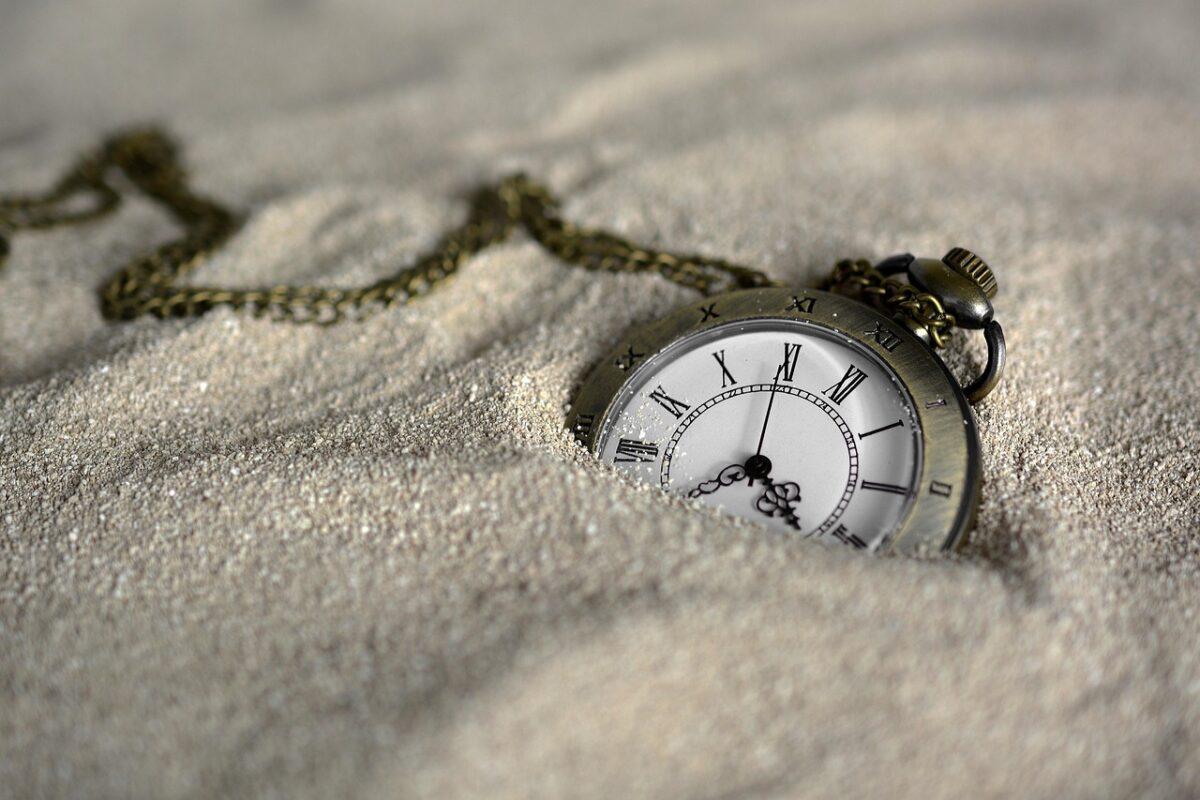 Cronostasi: perché il primo sguardo all’orologio sembra più lungo degli altri