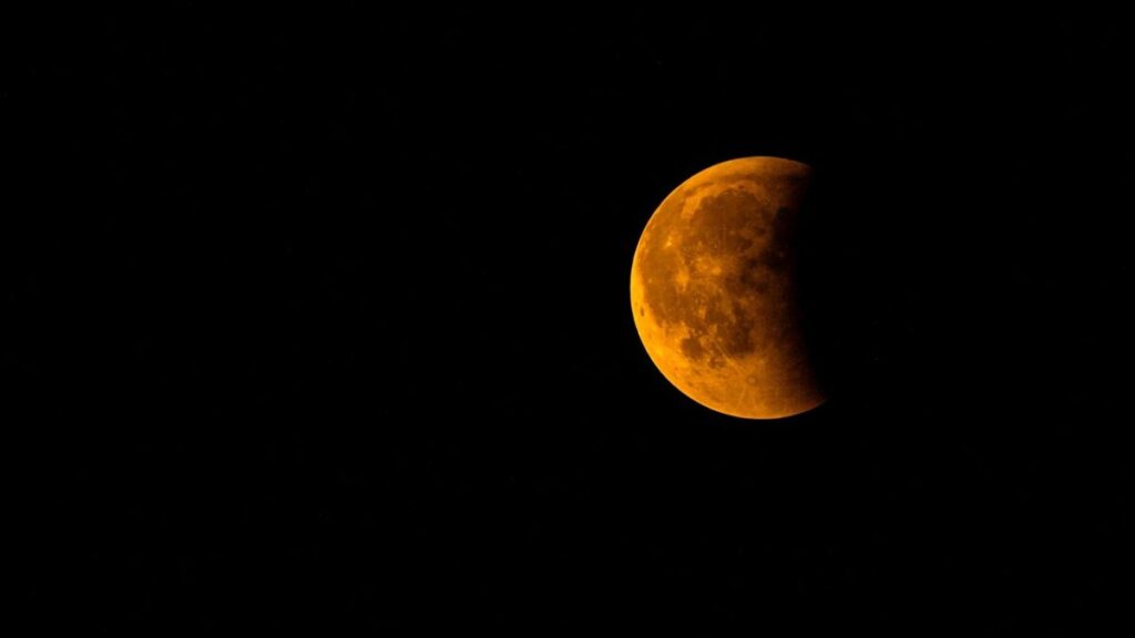Eclissi solare del 12 agosto 2026: il tramonto europeo si tingerà di buio Eclissi solare del 12 agosto 2026: il tramonto europeo si tingerà di buio