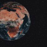 I misteri profondi del nucleo della Terra e l’inversione del flusso