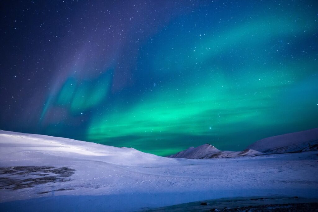 Aurora boreale sulle Dolomiti: evento raro in Italia Aurora boreale sulle Dolomiti: evento raro in Italia